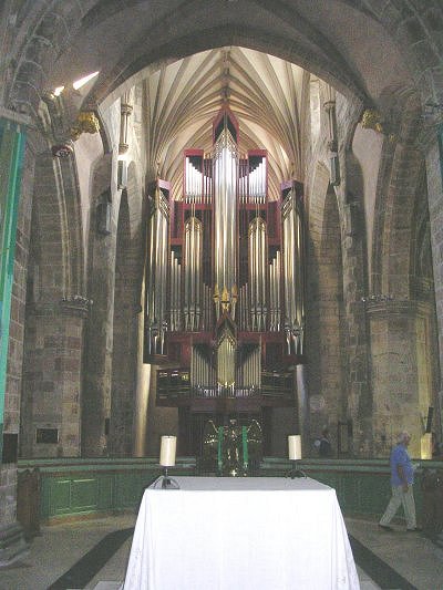 St Gile's, Organ.